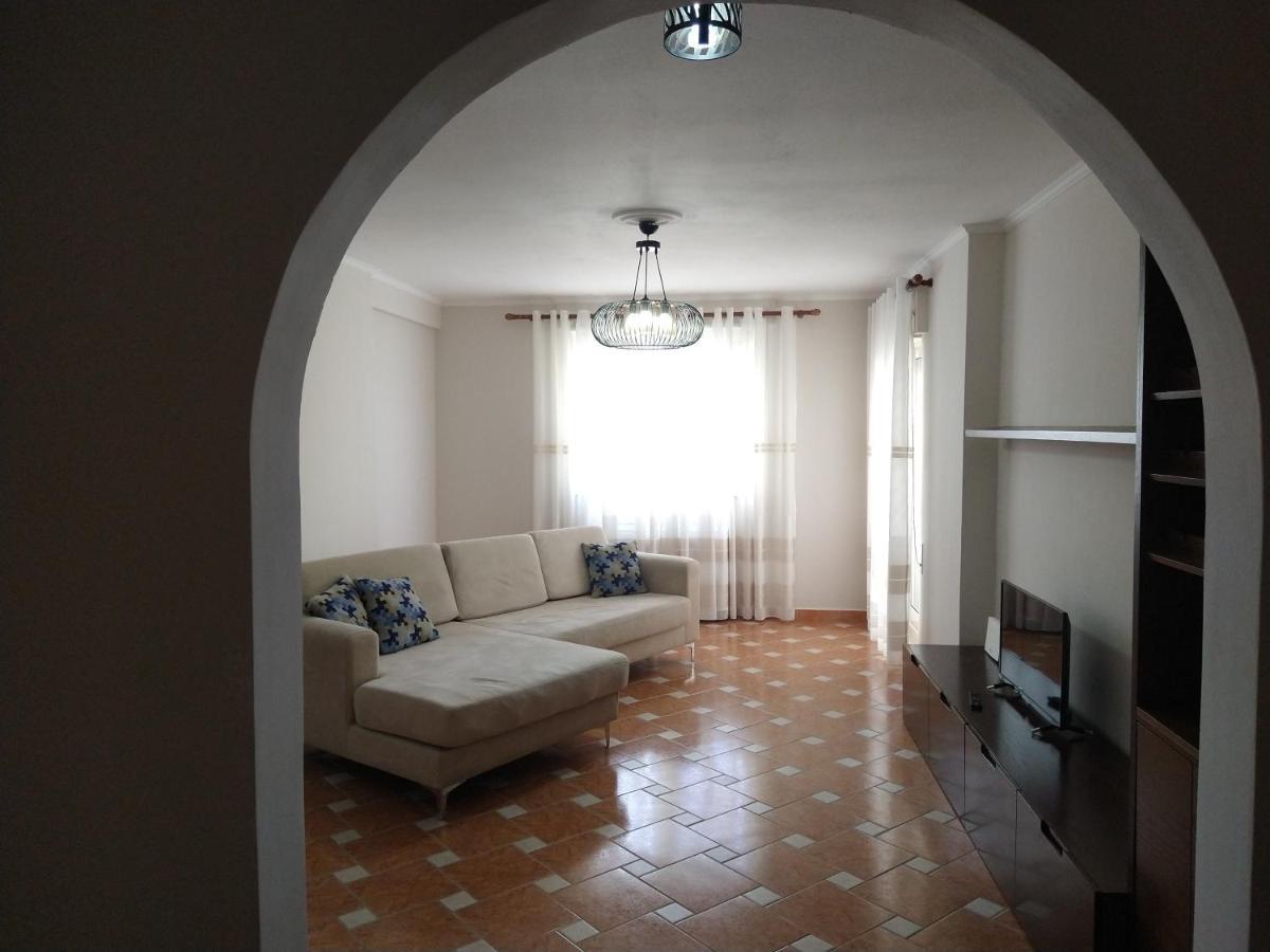 Durazzo Vollga 2 Apartment Durres Bagian luar foto