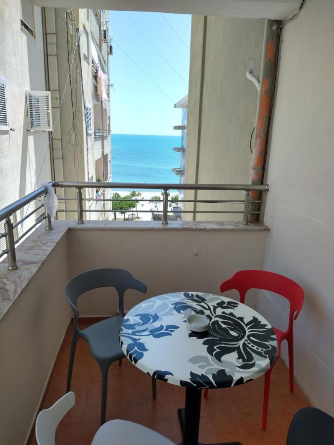 Durazzo Vollga 2 Apartment Durres Bagian luar foto