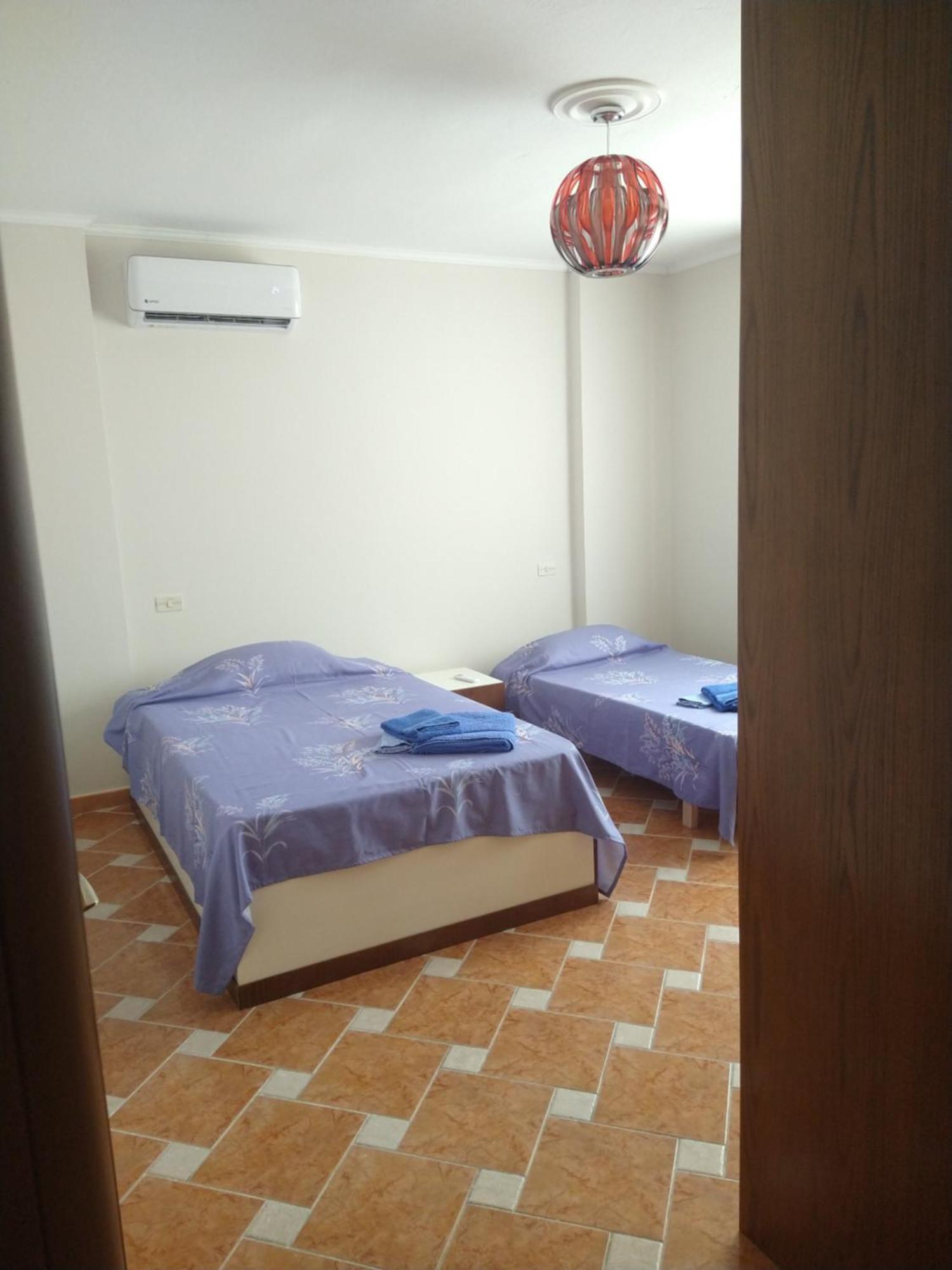 Durazzo Vollga 2 Apartment Durres Bagian luar foto
